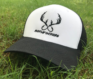 MudFlap Outdoors Black and White Hat